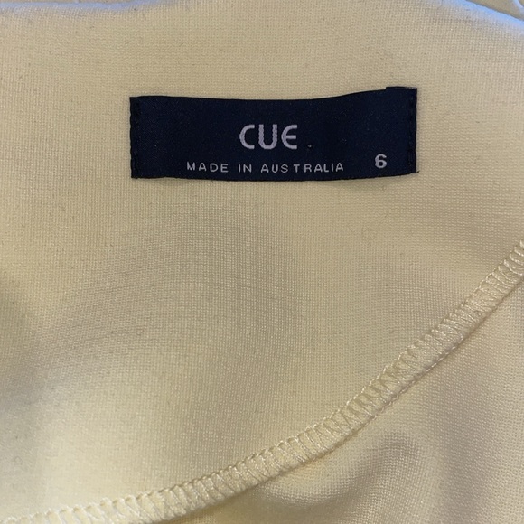 Cue Australia Peplum Top - Picture 4 of 8